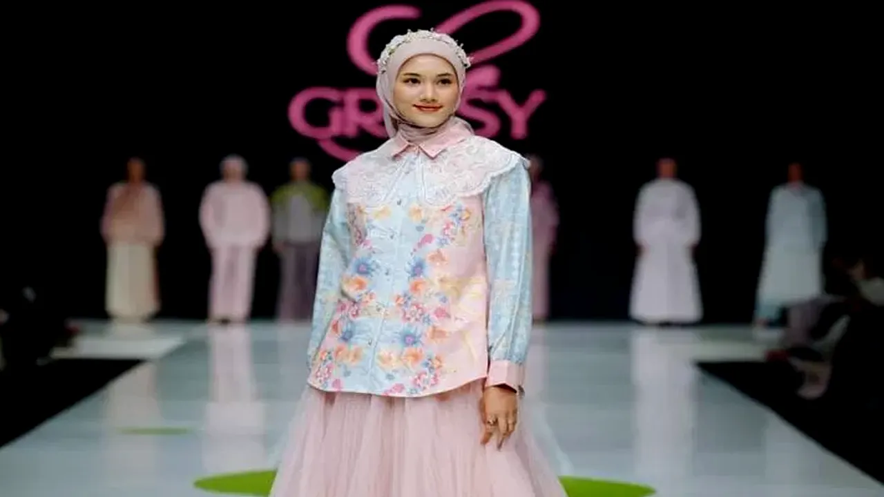 Greisy Hadirkan Koleksi Feminin yang Elegan Melalui Acara Bertema Sweet Ribbon Flowers